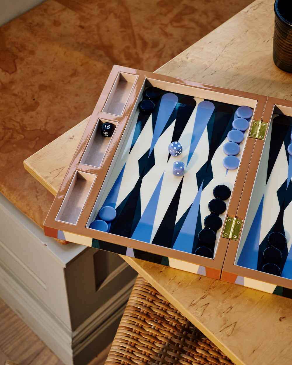 Lacquered Backgammon