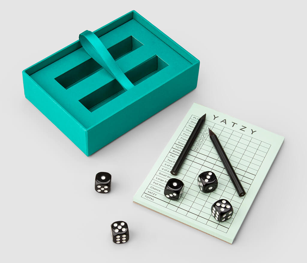 Classic Yatzy spel från PrintWorks eller liknande